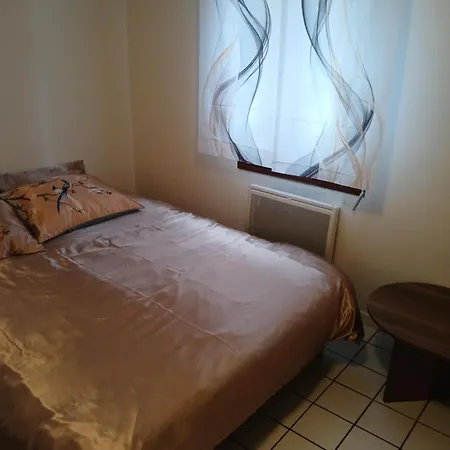 Comme A La Maison Chez Dominnique Coquet T2 Avec Jardin Homme Chaleureux Pansiyon *