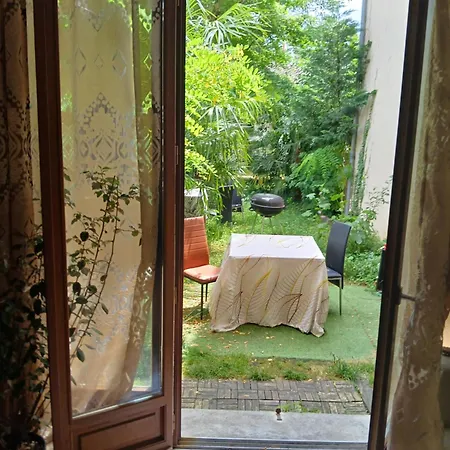 Alloggio in famiglia Comme A La Maison Chez Domi Coquet T2 Avec Jardin Accueil Chaleureux